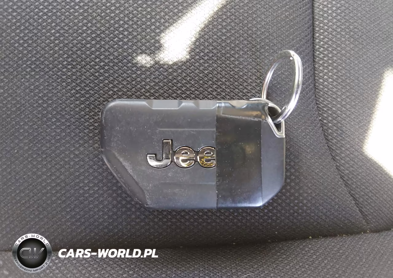 2023 Jeep Wrangler 2-Door Sport 4X4 VIN:1C4GJXAG2PW531711 - 11