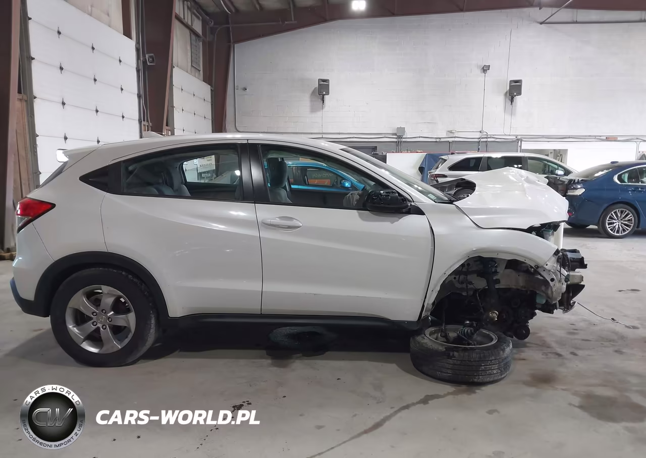 2021 Honda Hr-V Awd Lx VIN:3CZRU6H3XMM715913 - 14