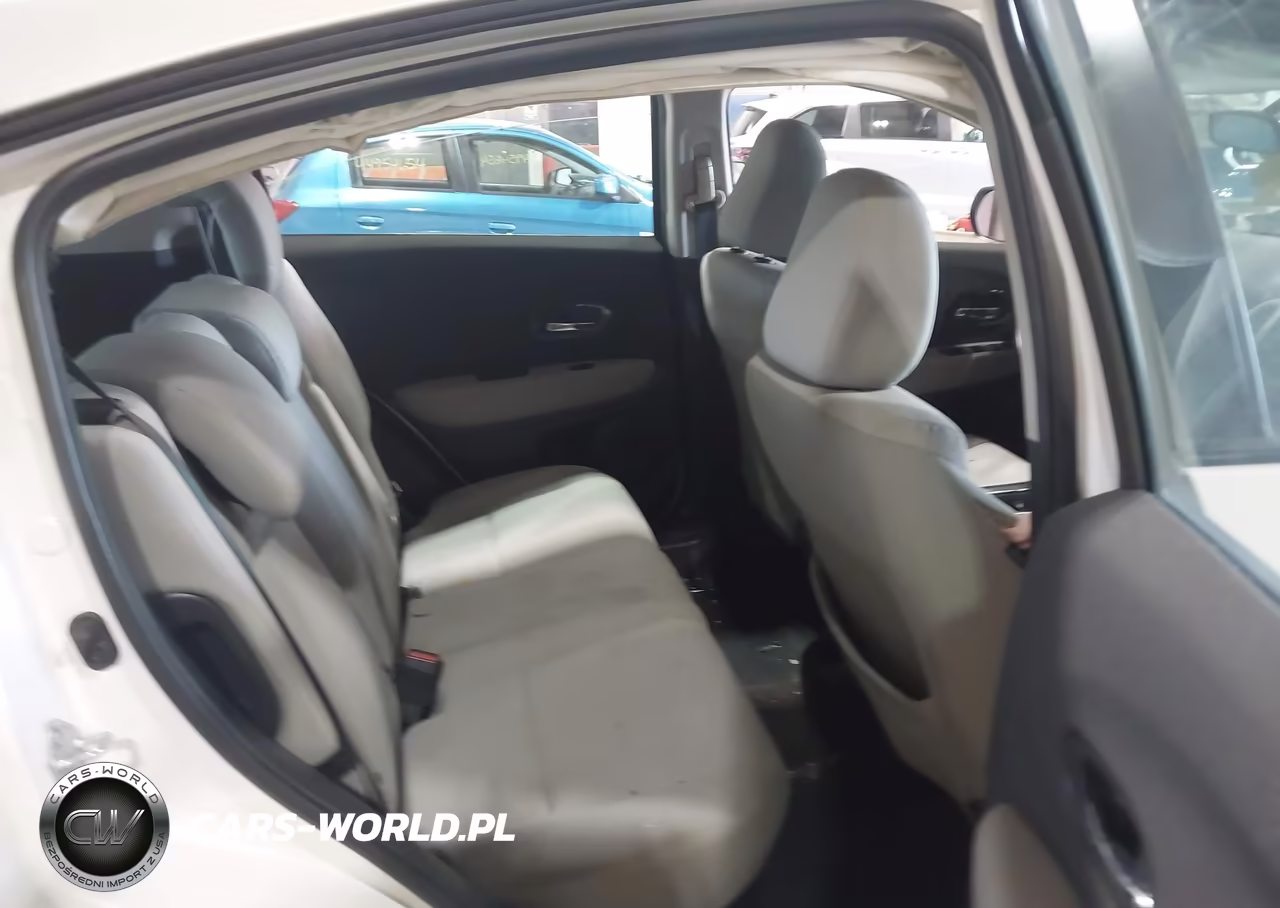 2021 Honda Hr-V Awd Lx VIN:3CZRU6H3XMM715913 - 8