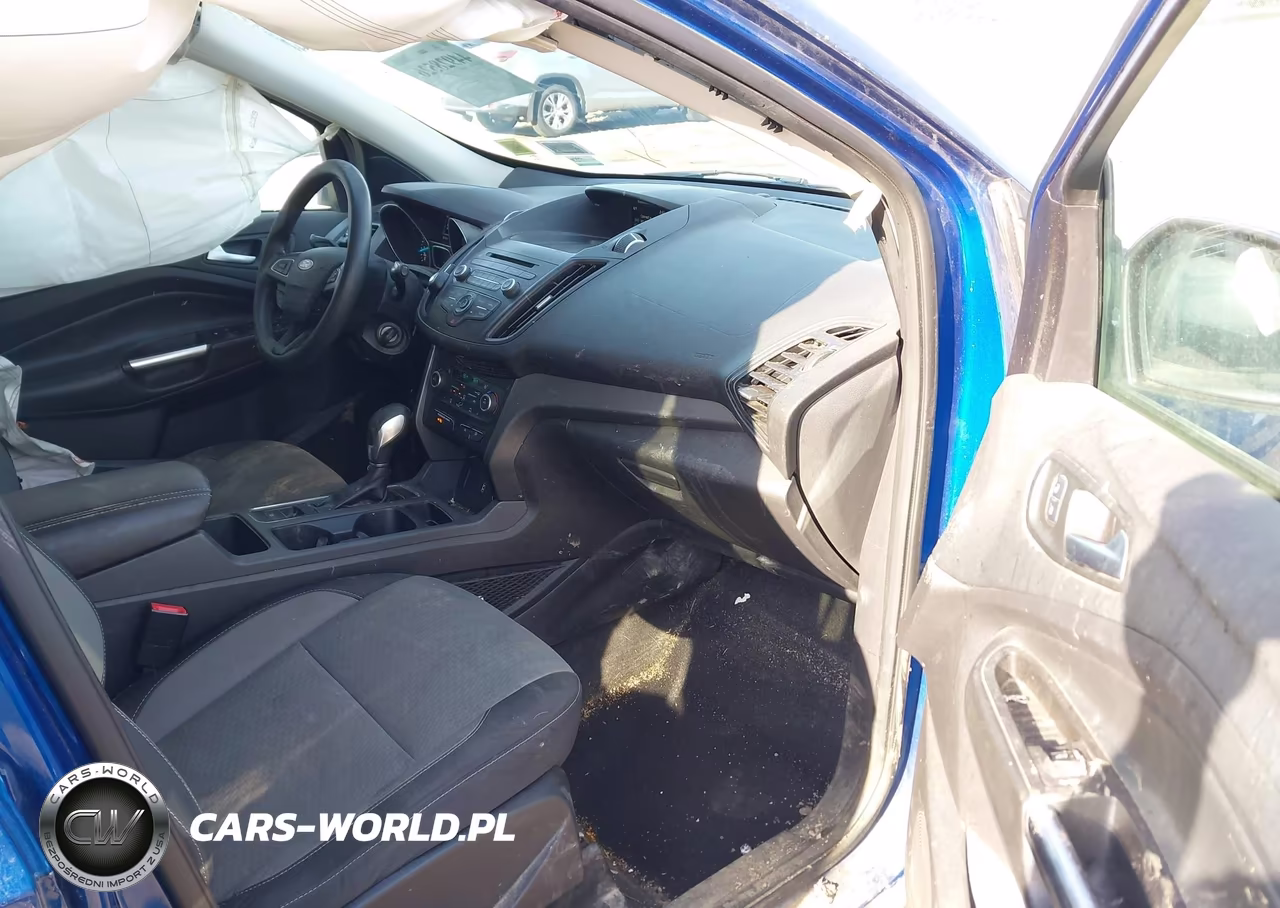 2018 Ford Escape Se VIN:1FMCU9GD4JUA39095 - 5