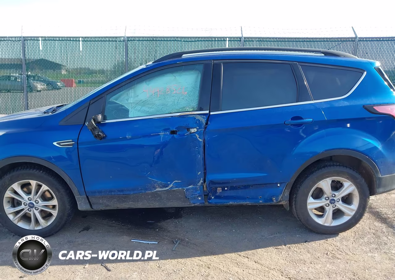2018 Ford Escape Se VIN:1FMCU9GD4JUA39095 - 6