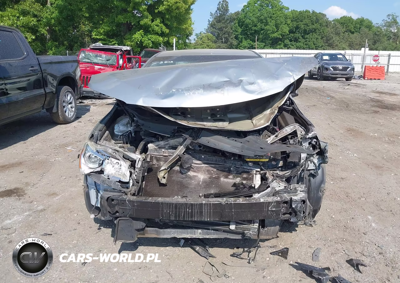 2016 Toyota Camry Le VIN:4T1BF1FK0GU596652 - 12