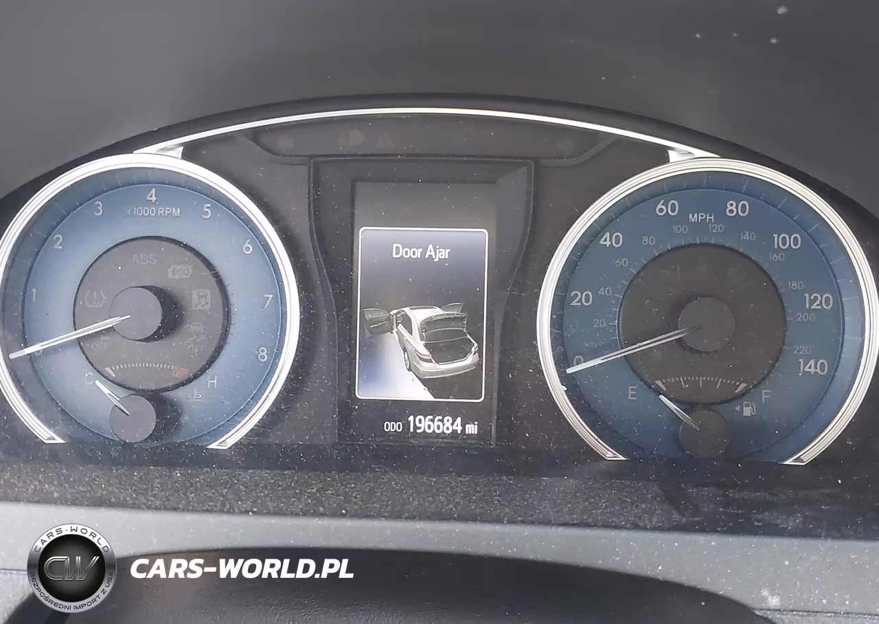 2016 Toyota Camry Le VIN:4T1BF1FK0GU596652 - 7