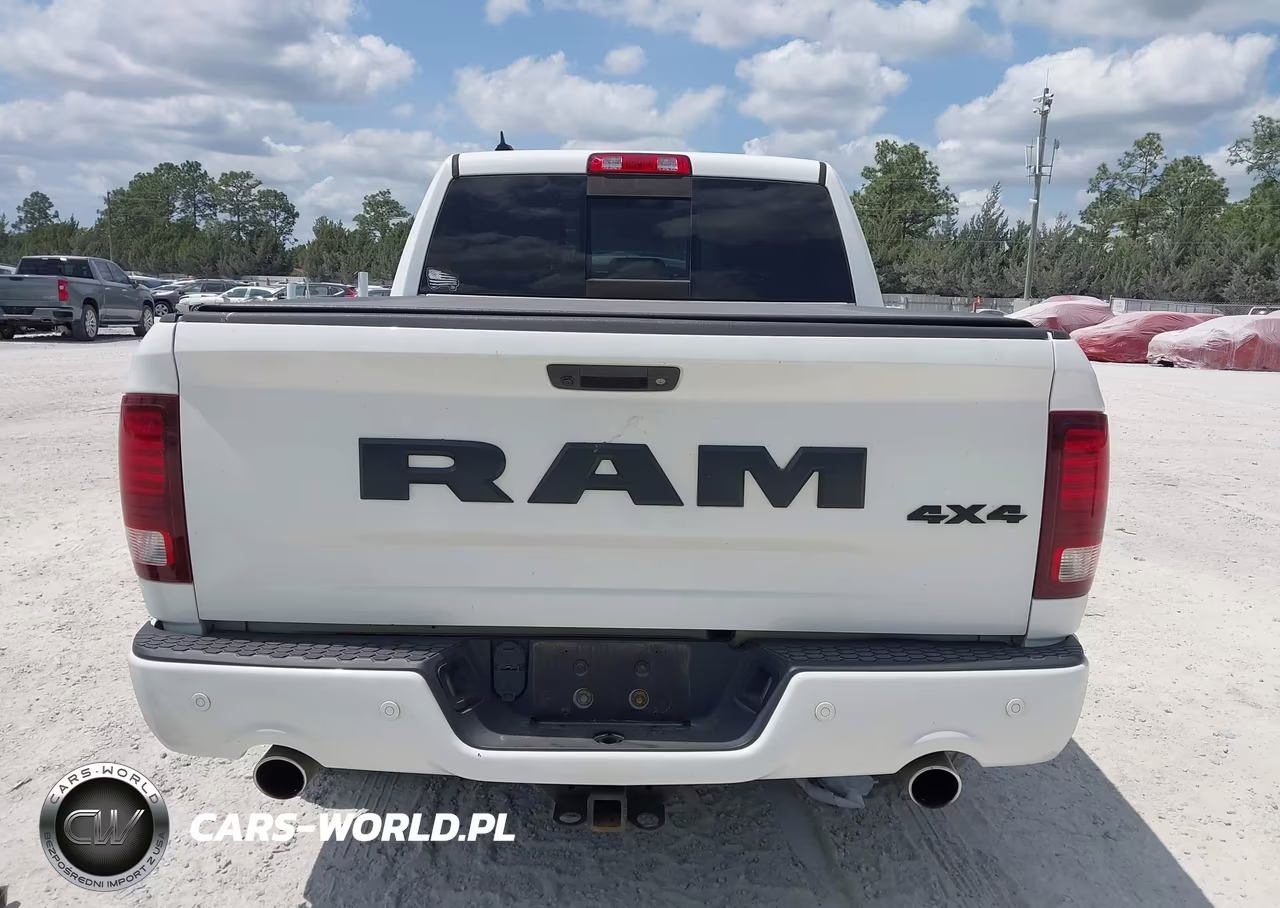 2018 Ram 1500 Night 4X4 5'7 Box VIN:1C6RR7MT4JS208891 - 17