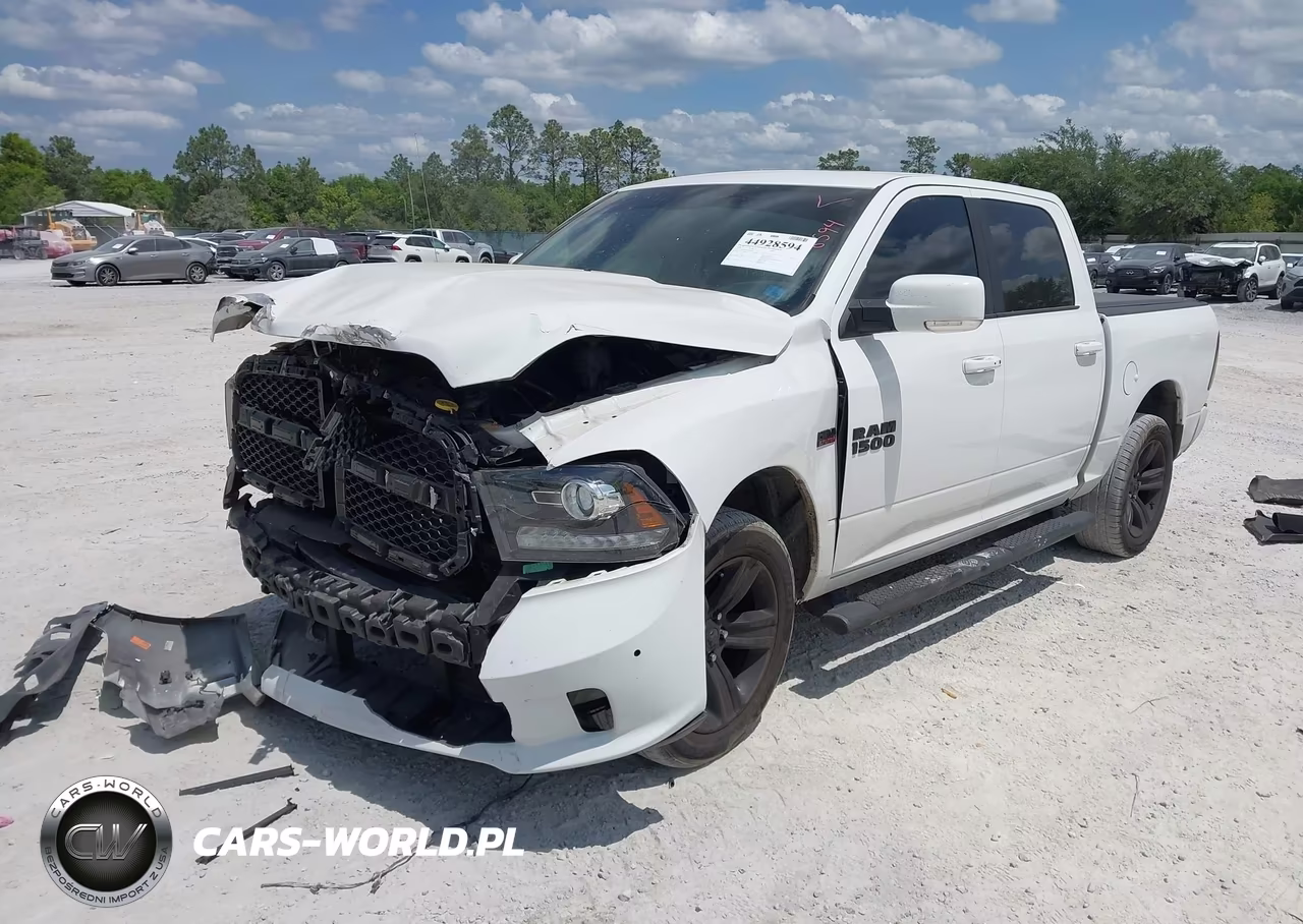2018 Ram 1500 Night 4X4 5'7 Box VIN:1C6RR7MT4JS208891 - 2
