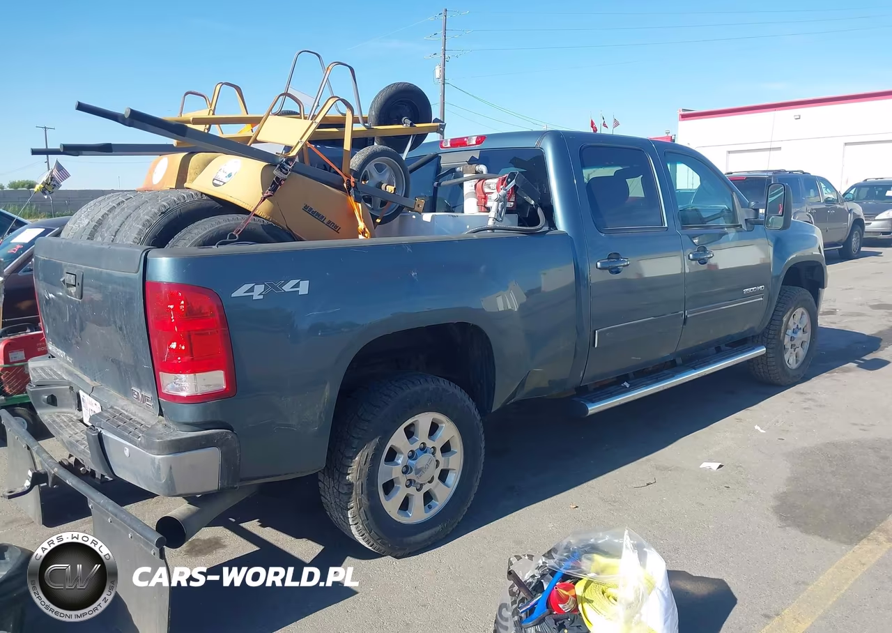 2013 GMC Sierra 2500Hd Slt VIN:1GT121E83DF230542 - 4
