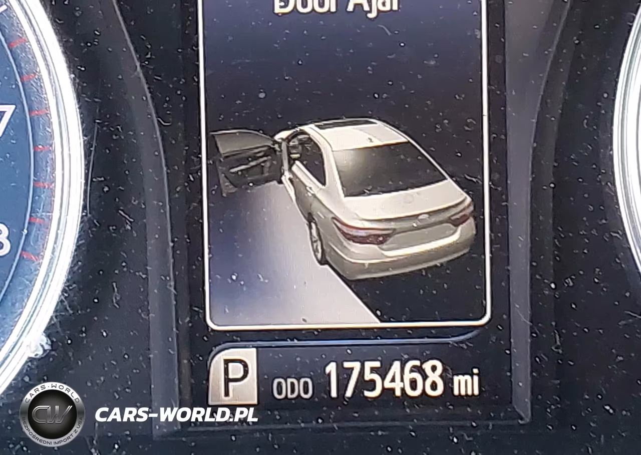 2015 Toyota Camry Le VIN:4T1BF1FK4FU943625 - 15