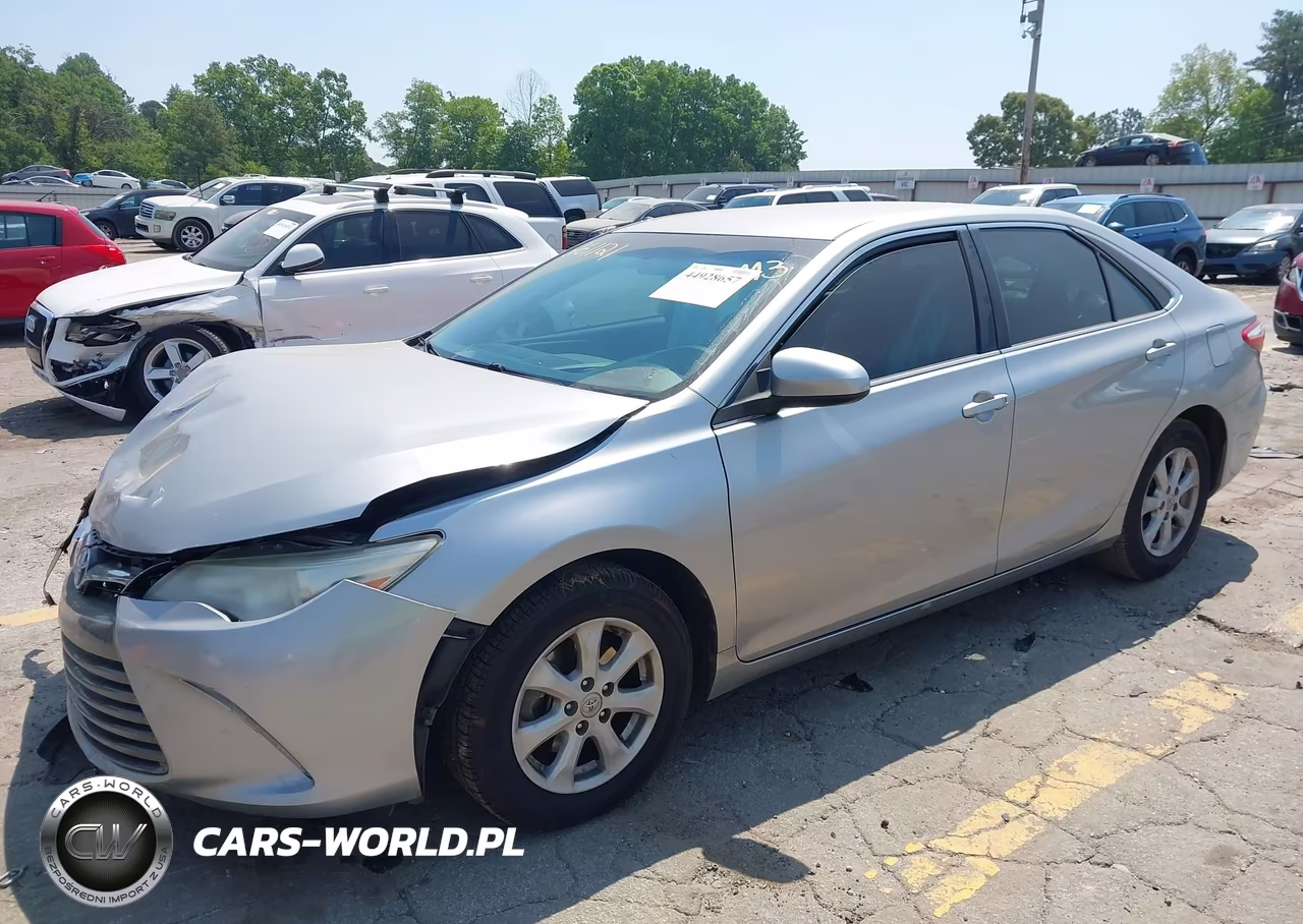 2015 Toyota Camry Le VIN:4T1BF1FK4FU943625 - 2