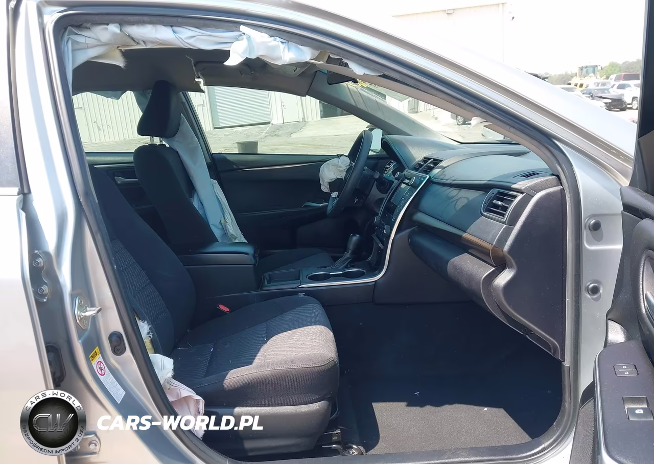 2015 Toyota Camry Le VIN:4T1BF1FK4FU943625 - 5