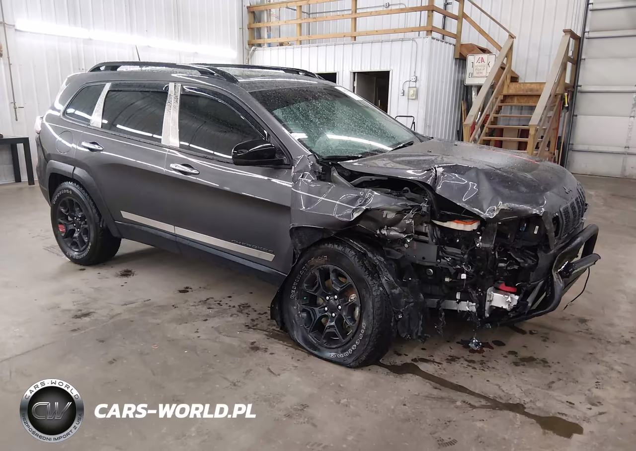 2022 Jeep Cherokee Trailhawk 4X4