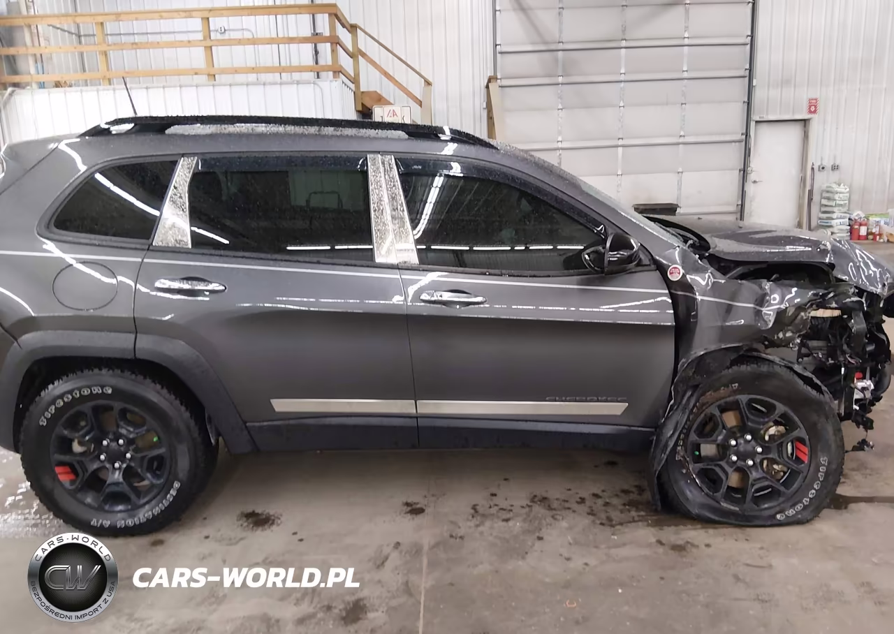 2022 Jeep Cherokee Trailhawk 4X4 VIN:1C4PJMBXXND510384 - 14