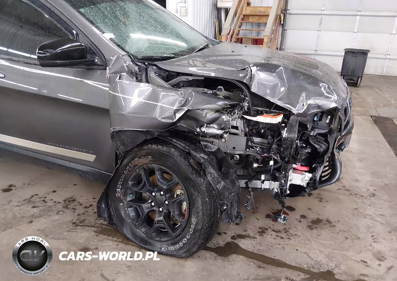 2022 Jeep Cherokee Trailhawk 4X4 VIN:1C4PJMBXXND510384 - 6