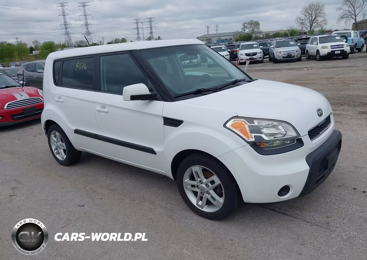 2011 Kia Soul +