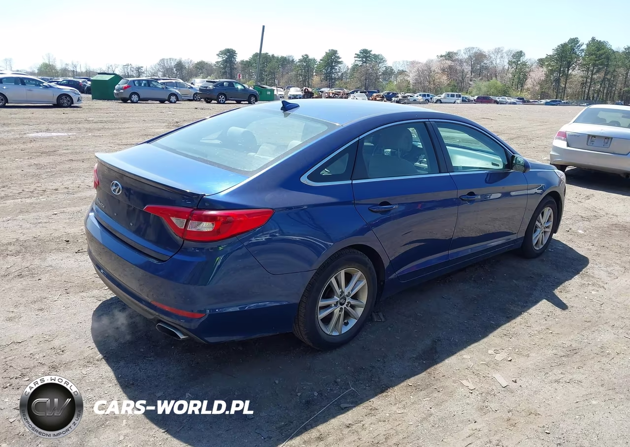 2017 Hyundai Sonata VIN:5NPE24AF4HH542520 - 4