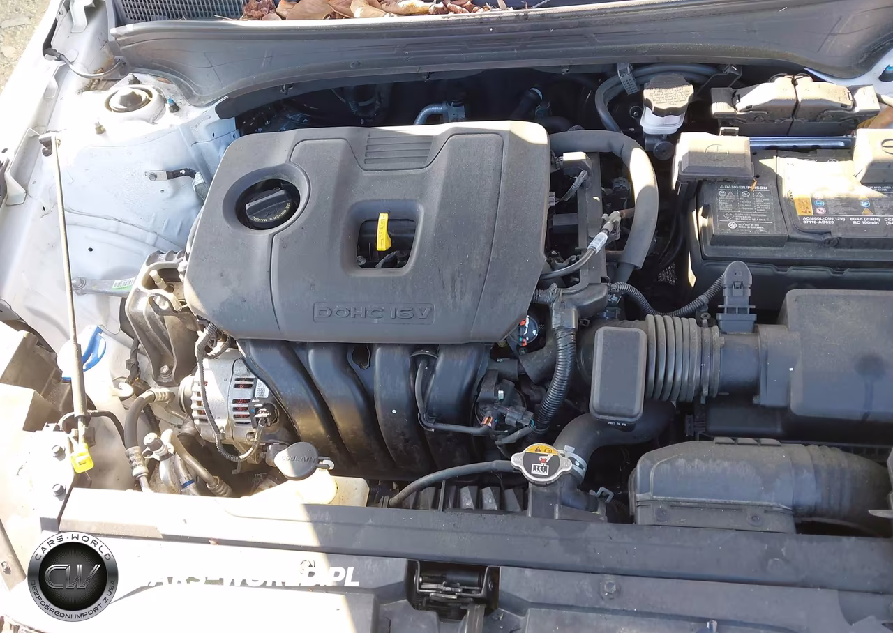 2024 Kia Forte Gt-Line VIN:3KPF54AD8RE691769 - 10
