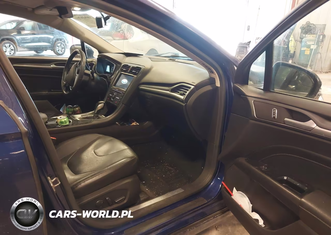 2016 Ford Fusion Titanium VIN:3FA6P0K99GR117769 - 5