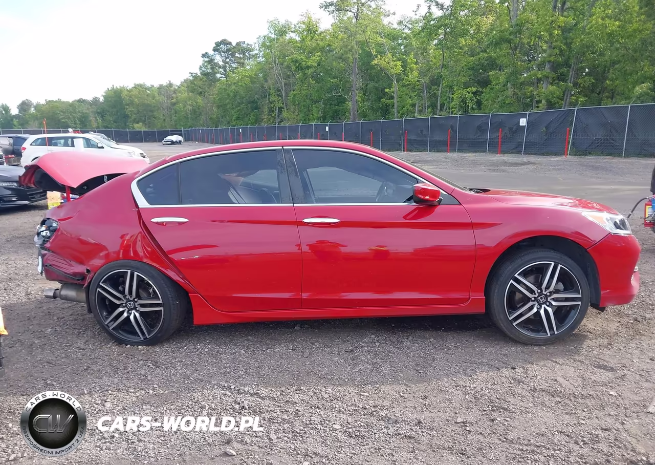 2017 Honda Accord Sport VIN:1HGCR2F58HA077160 - 14