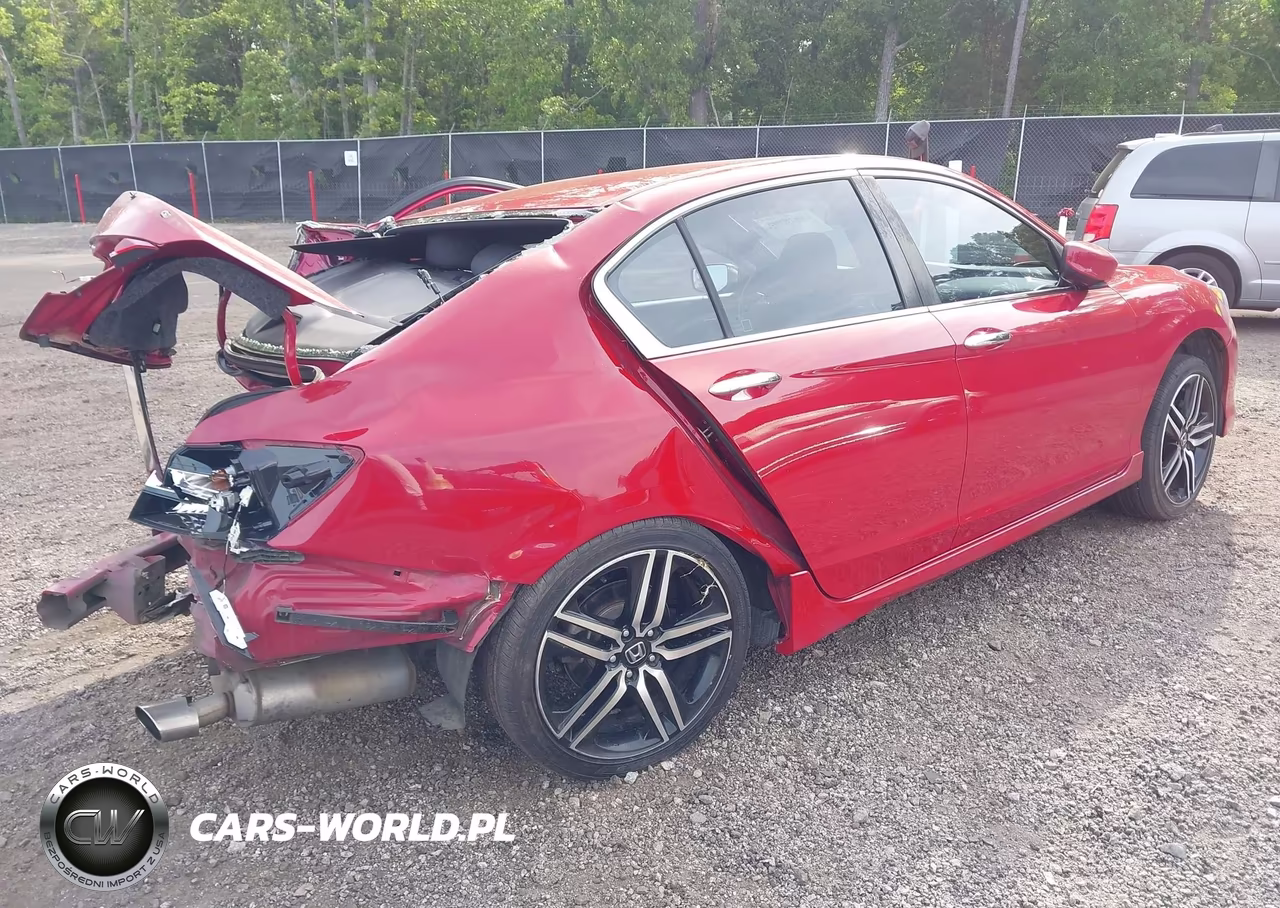 2017 Honda Accord Sport VIN:1HGCR2F58HA077160 - 4