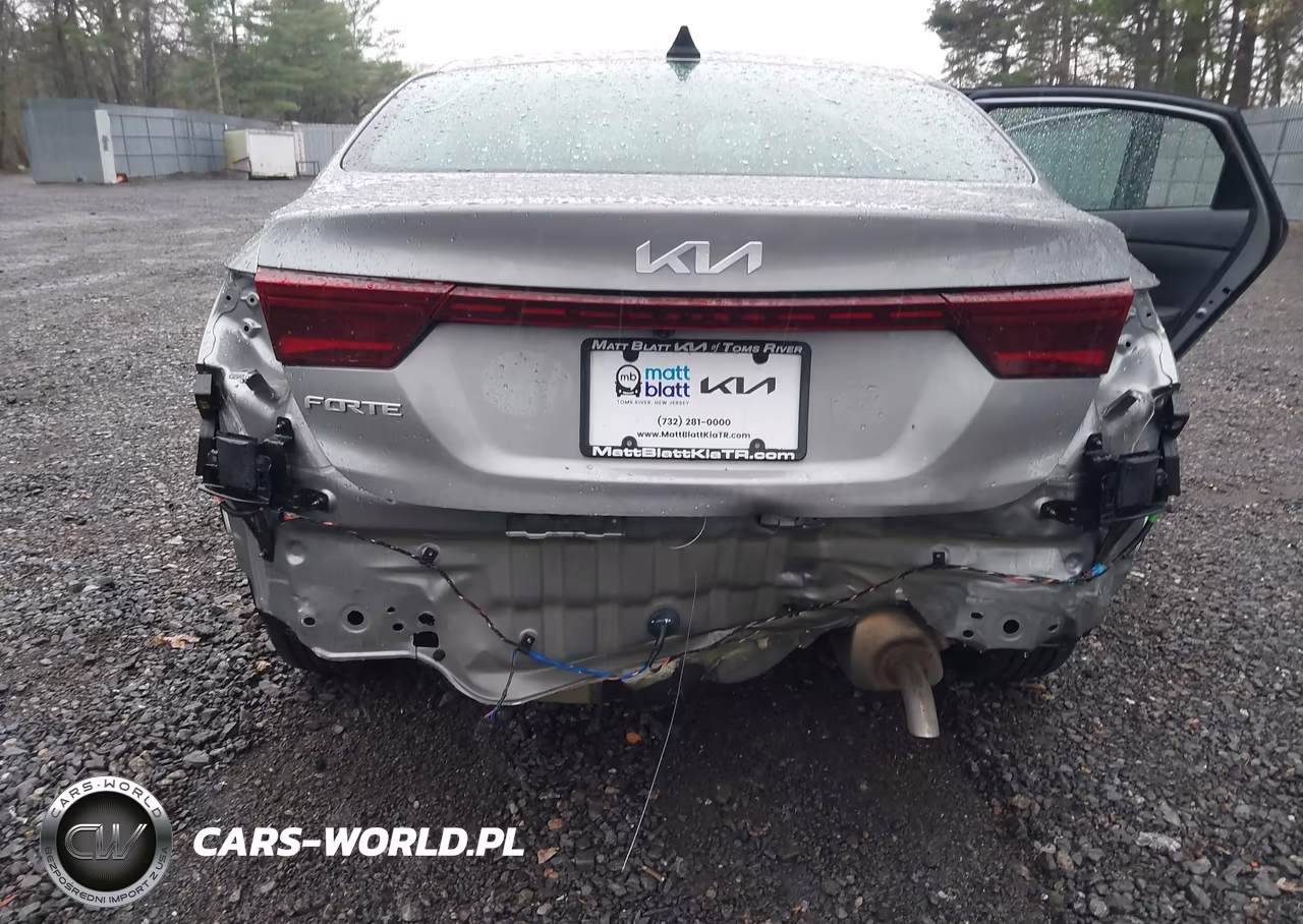 2024 Kia Forte Lxs VIN:3KPF24AD5RE805879 - 6