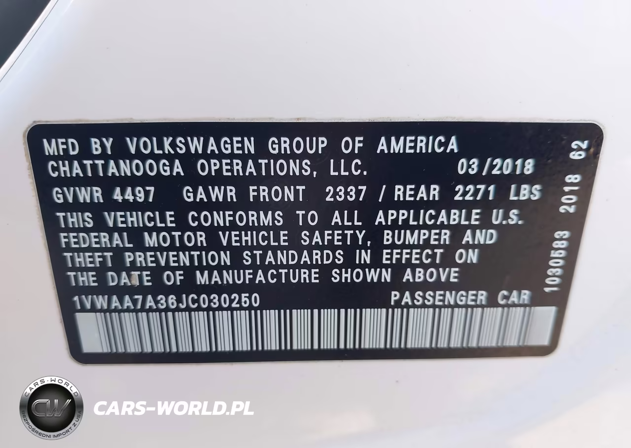 2018 Volkswagen Passat 2.0T R-Line-2.0T S VIN:1VWAA7A36JC030250 - 9