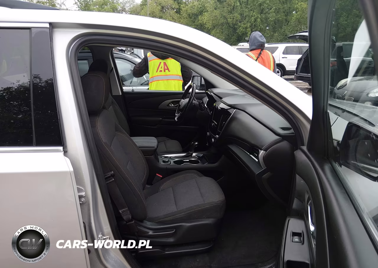 2020 Chevrolet Traverse Fwd Lt Cloth VIN:1GNERGKW0LJ108341 - 5