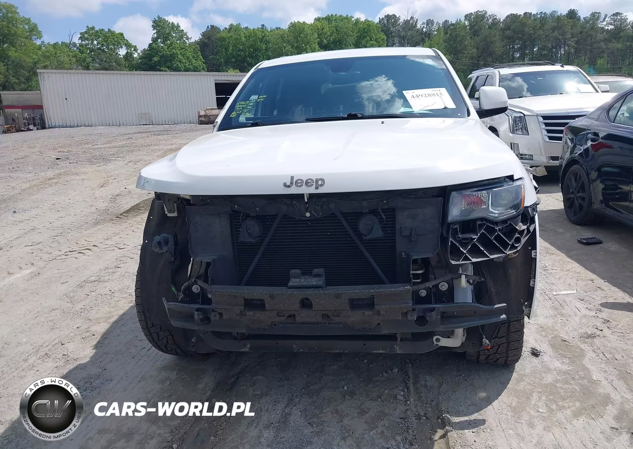 2017 Jeep Grand Cherokee Altitude 4X2 VIN:1C4RJEAG5HC823126 - 12