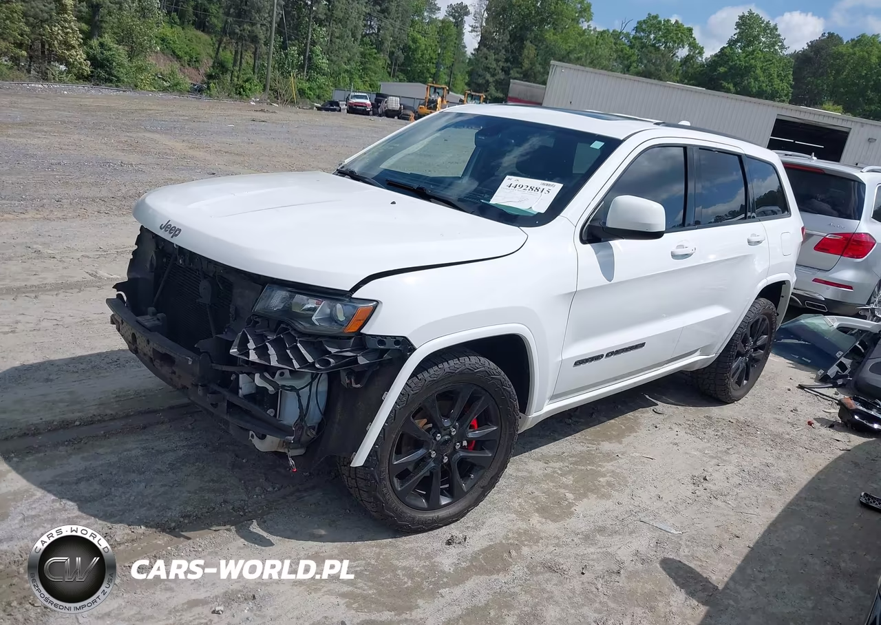 2017 Jeep Grand Cherokee Altitude 4X2 VIN:1C4RJEAG5HC823126 - 2