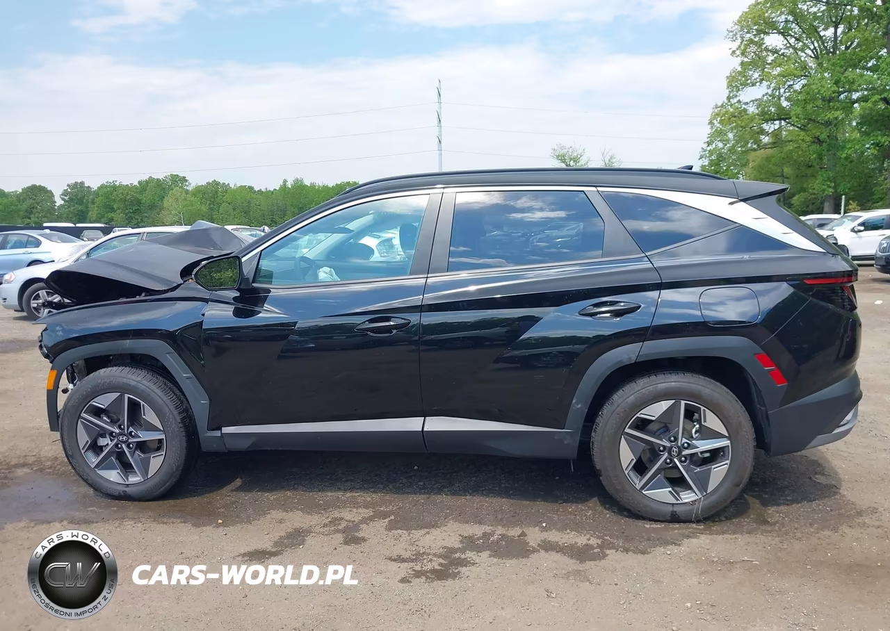 2026 Hyundai Tucson Sel Premium VIN:5NMJCCDE3TH651341 - 13