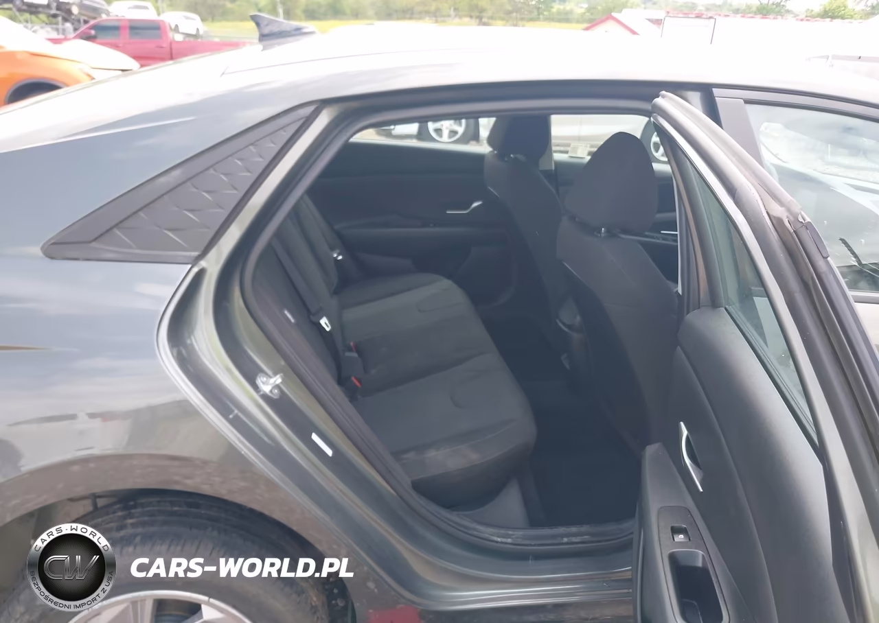 2025 Hyundai Elantra Se VIN:KMHLL4DG0SU916770 - 8