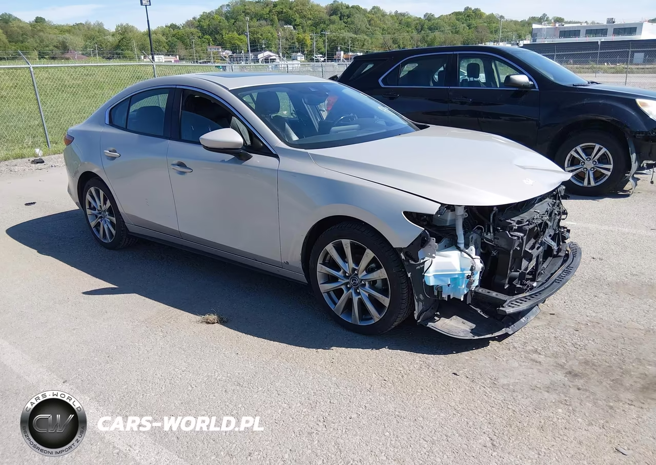 2022 Mazda Mazda3 Premium – zdjęcie 1 z 18