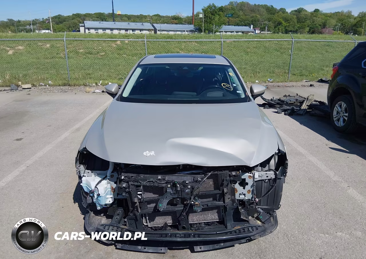 2022 Mazda Mazda3 Premium VIN:3MZBPADLXNM317137 - 6