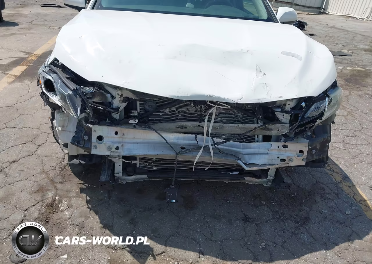 2018 Toyota Camry Le VIN:4T1B11HK5JU025659 - 6