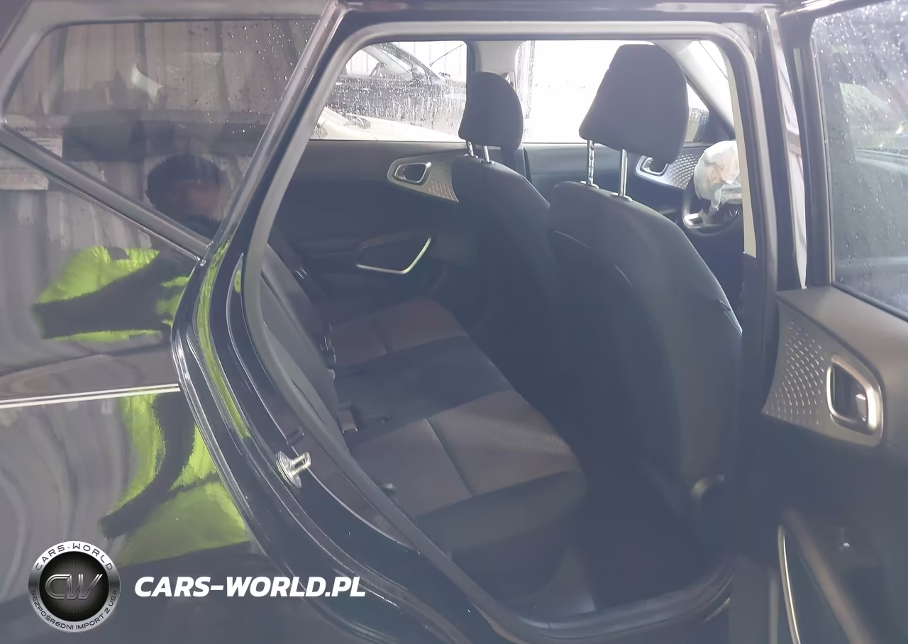 2023 Kia Soul S VIN:KNDJ23AU7P7850761 - 8