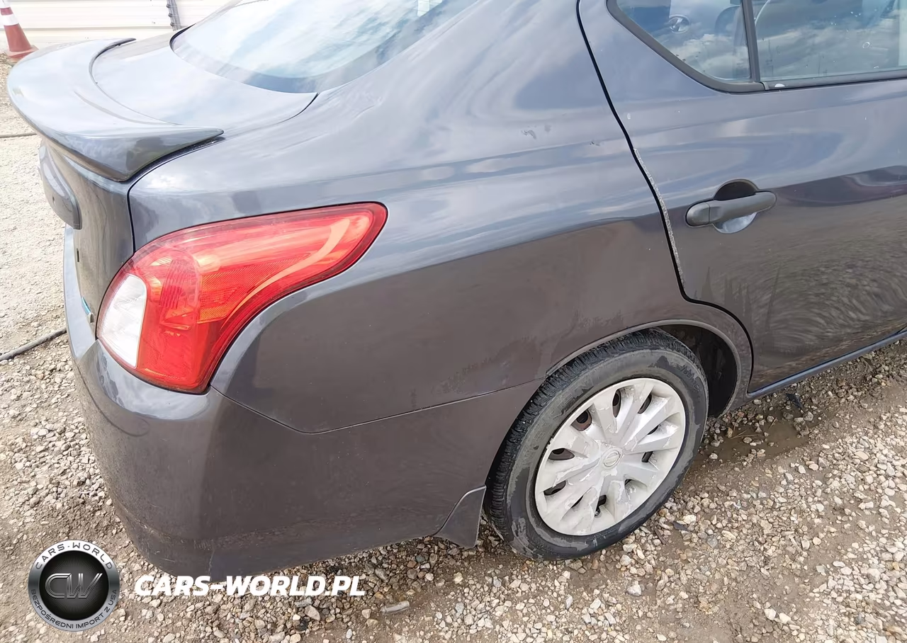 2015 Nissan Versa 1.6 S+ VIN:3N1CN7AP9FL851800 - 12