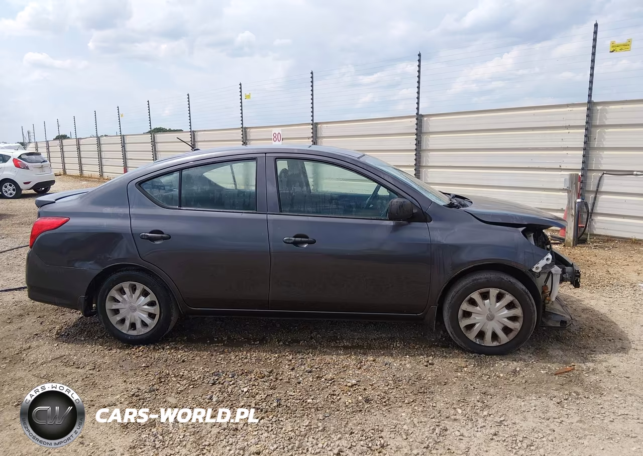 2015 Nissan Versa 1.6 S+ VIN:3N1CN7AP9FL851800 - 14