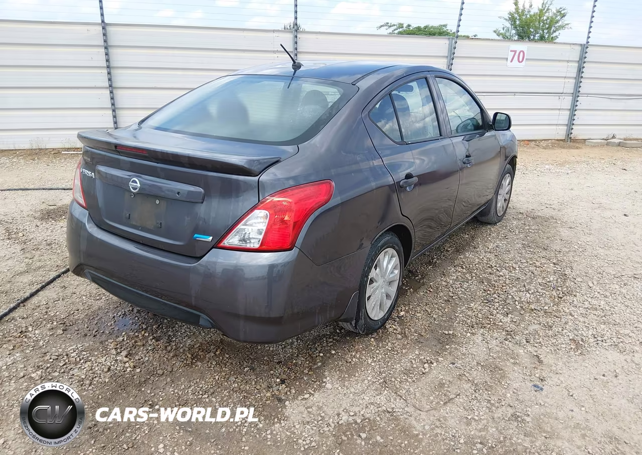 2015 Nissan Versa 1.6 S+ VIN:3N1CN7AP9FL851800 - 4