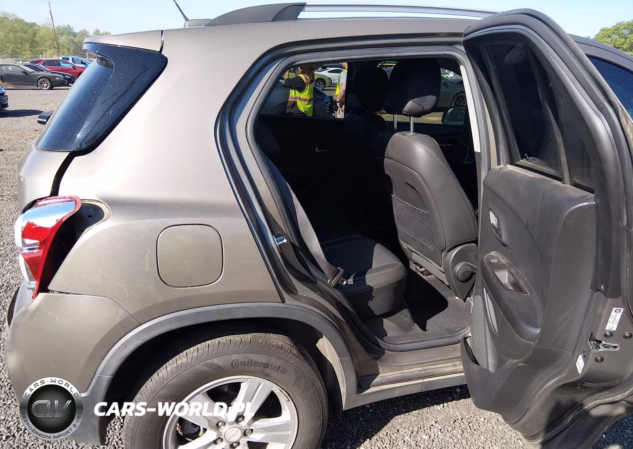 2021 Chevrolet Trax Awd Lt VIN:KL7CJPSB8MB354860 - 8