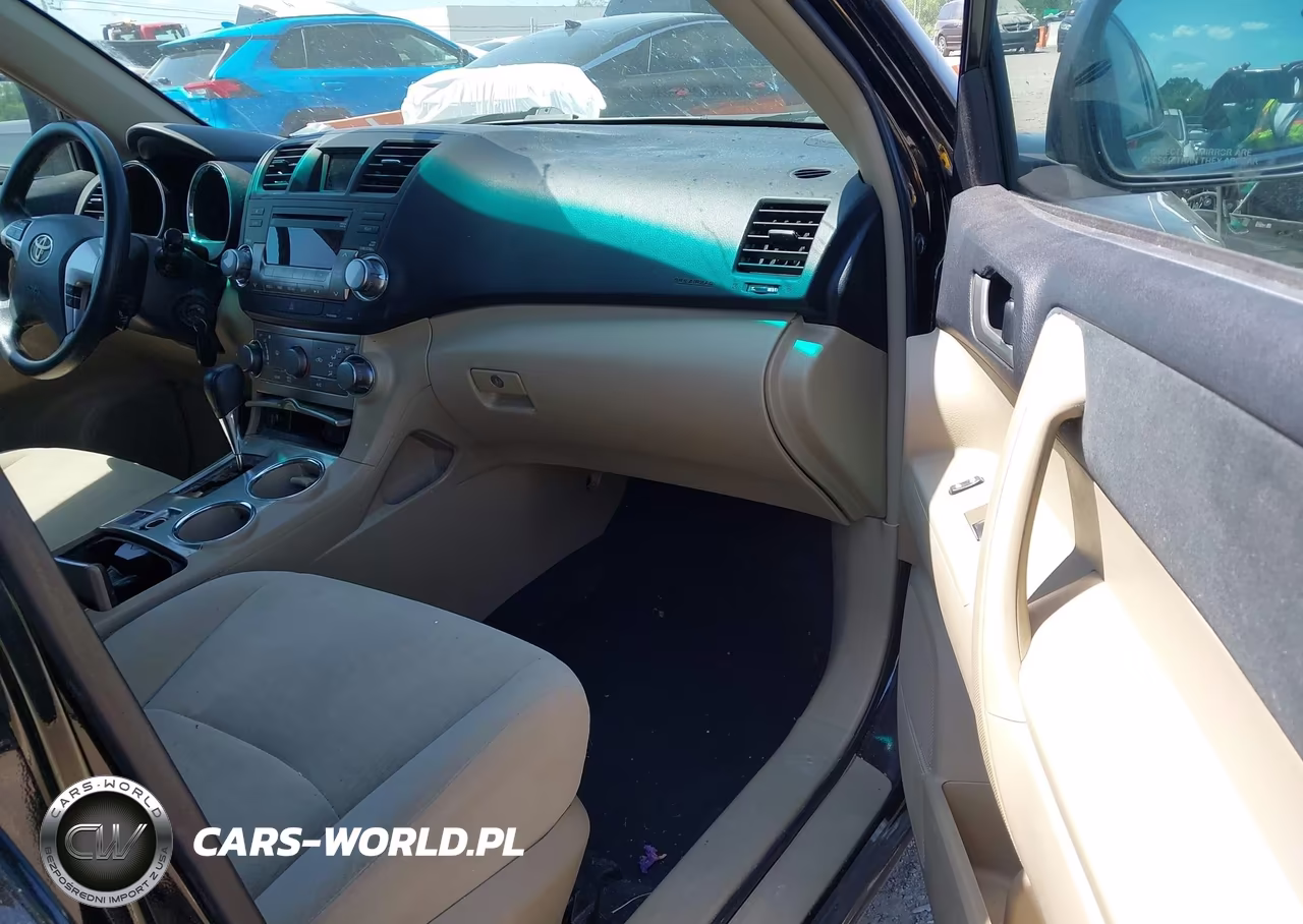 2012 Toyota Highlander VIN:5TDZA3EHXCS026711 - 5