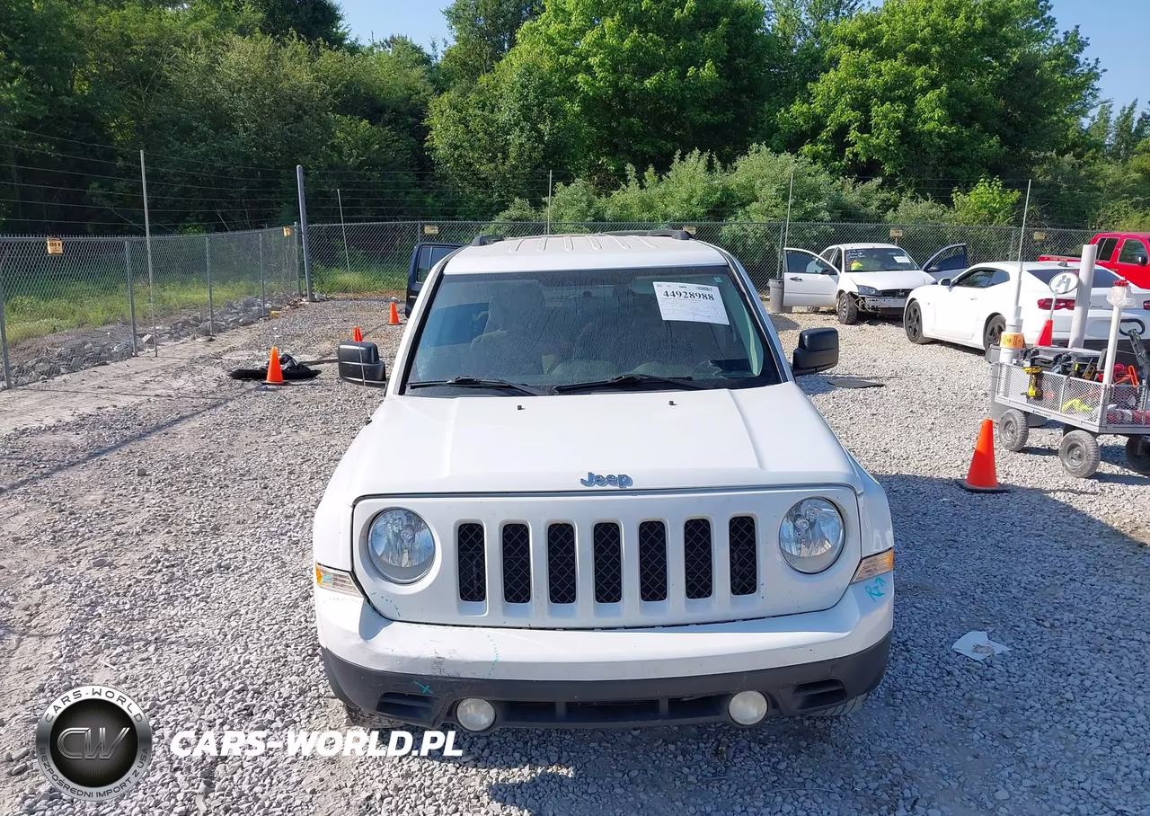 2015 Jeep Patriot Sport VIN:1C4NJPBB7FD427882 - 12