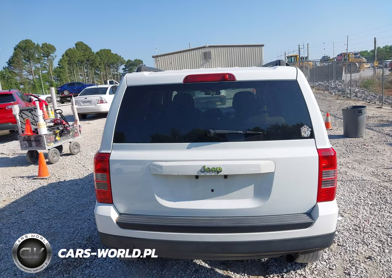 2015 Jeep Patriot Sport VIN:1C4NJPBB7FD427882 - 16