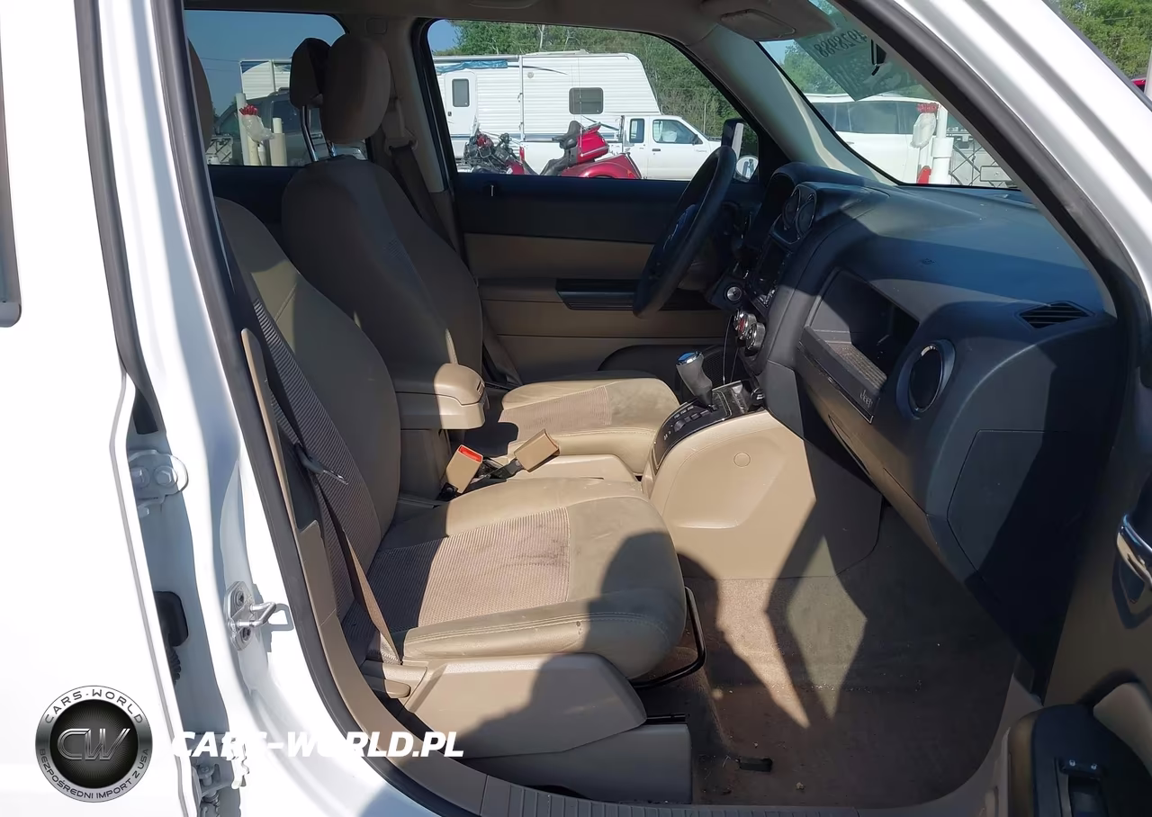2015 Jeep Patriot Sport VIN:1C4NJPBB7FD427882 - 5