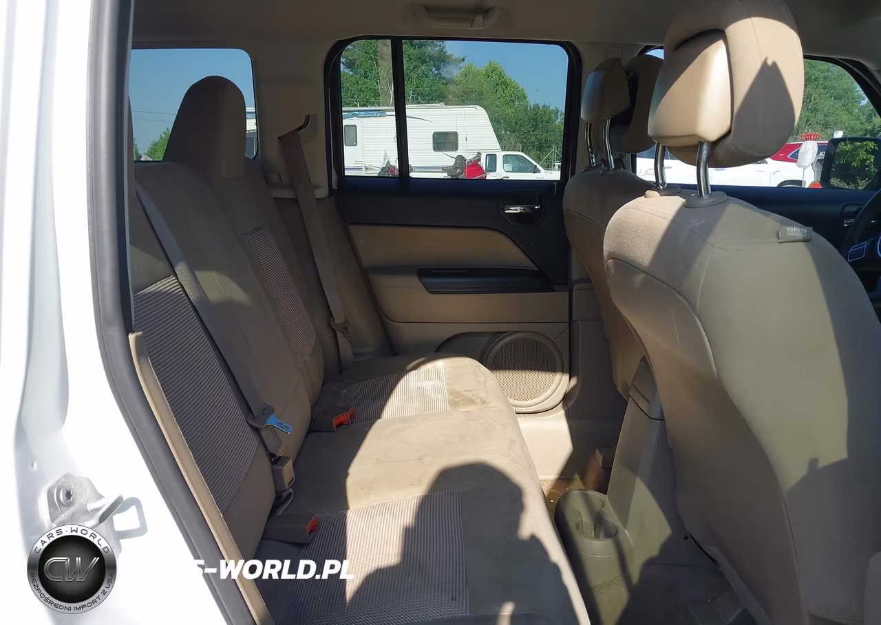 2015 Jeep Patriot Sport VIN:1C4NJPBB7FD427882 - 8