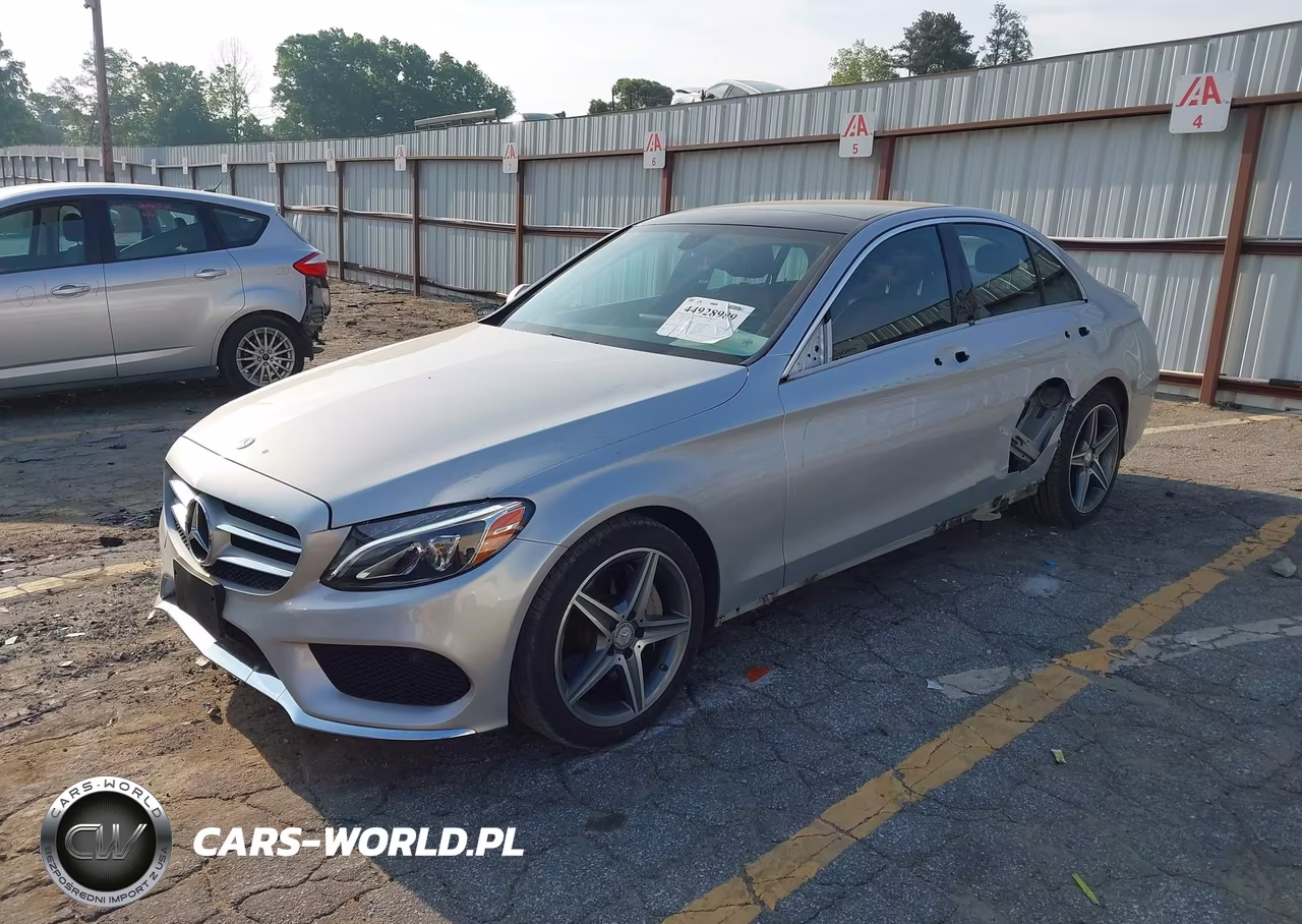2015 Mercedes-Benz C 300 Sport 4Matic VIN:55SWF4KB9FU058275 - 2