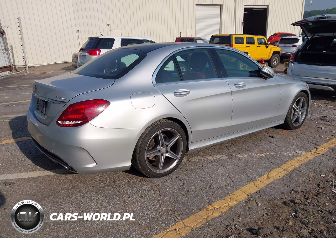 2015 Mercedes-Benz C 300 Sport 4Matic VIN:55SWF4KB9FU058275 - 4
