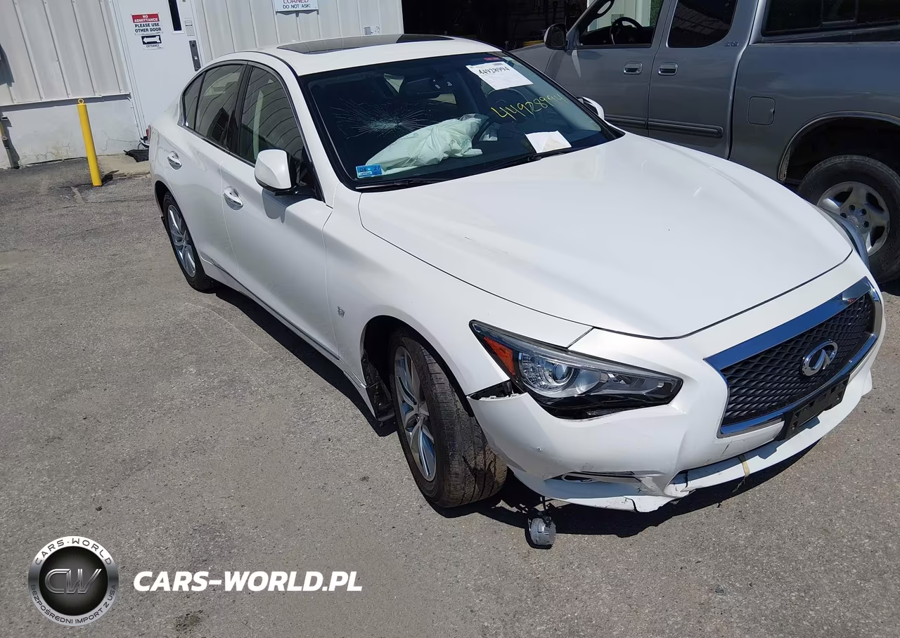 2015 Infiniti Q50 Premium – zdjęcie 1 z 16