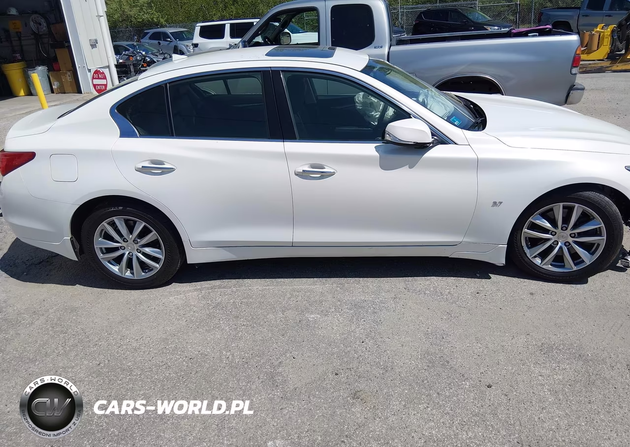 2015 Infiniti Q50 Premium VIN:JN1BV7AR9FM406041 - 13