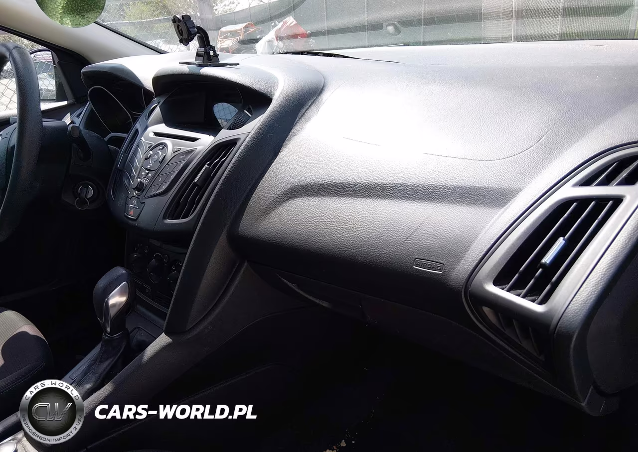 2013 Ford Focus S VIN:1FADP3E24DL208871 - 5