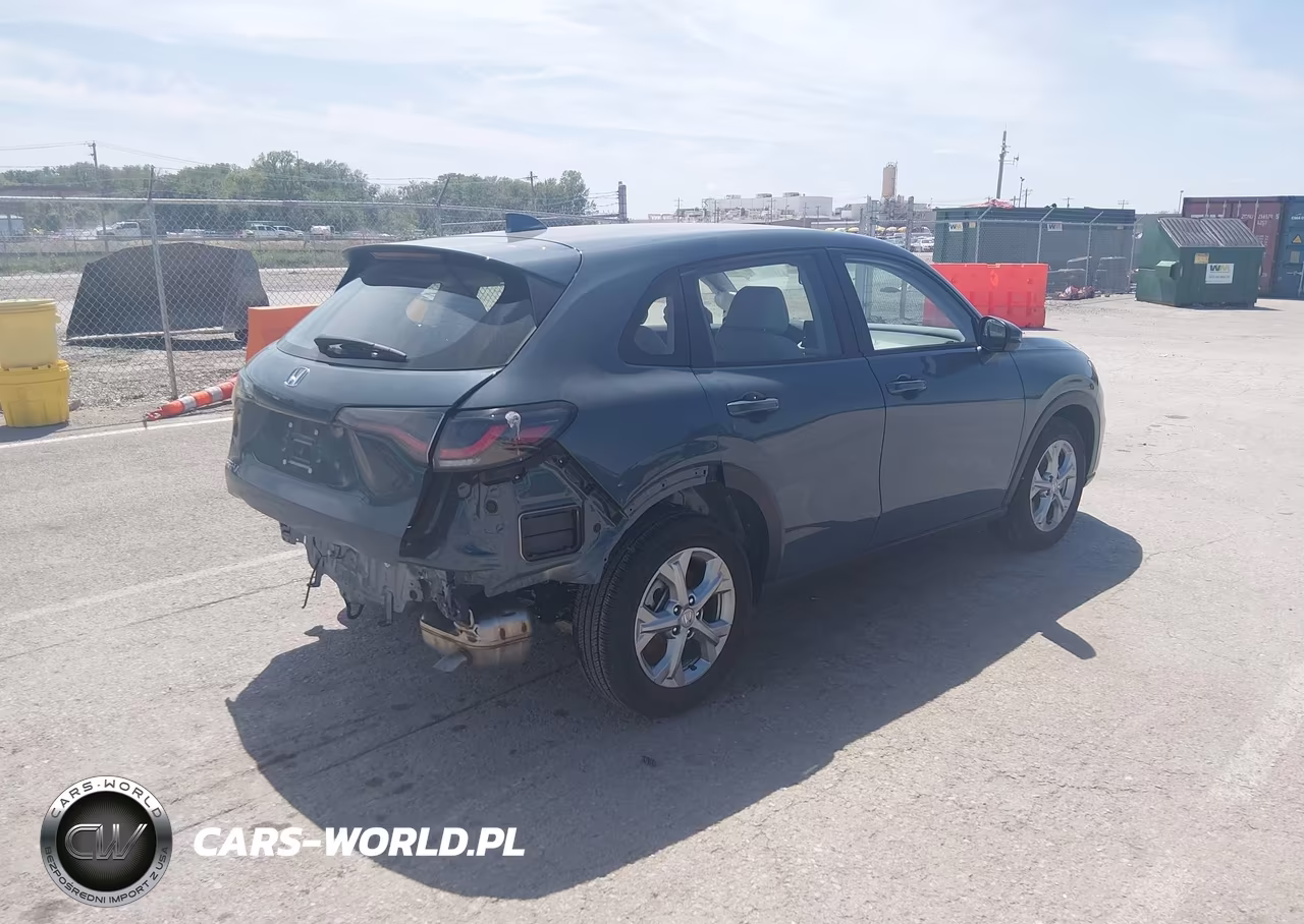 2025 Honda Hr-V Awd Lx VIN:3CZRZ2H35SM762127 - 4