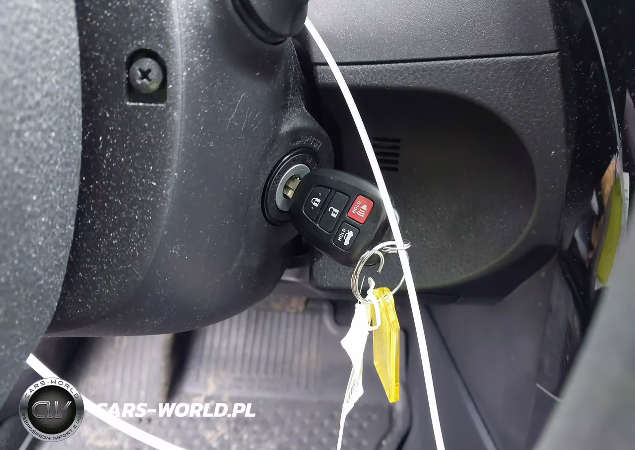 2019 Toyota Corolla Le VIN:2T1BURHE8KC210453 - 11