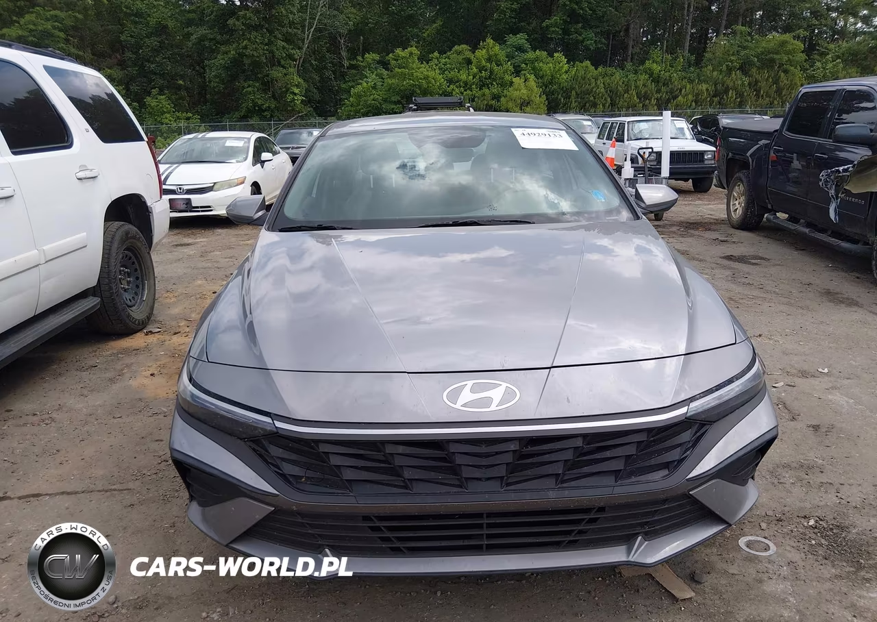 2025 Hyundai Elantra Se VIN:KMHLL4DG9SU874423 - 13